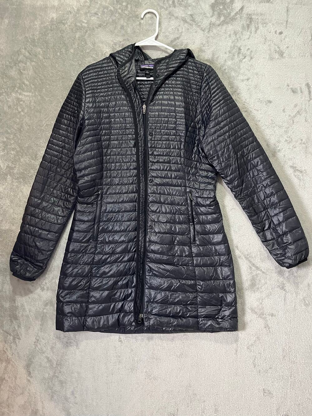 Patagonia Lightweight Fiona Down Parka Hooded Quilted Long Coat Women’s Large